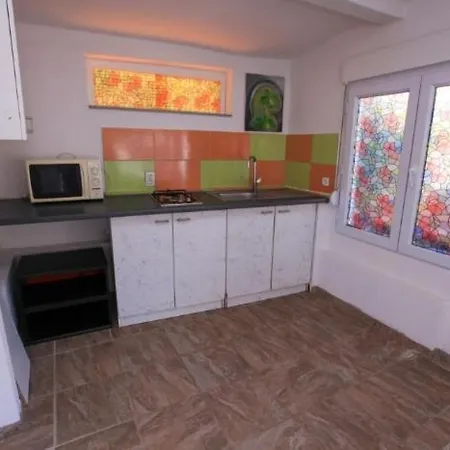 Apartment Ina 1,ina 2, Ina 3